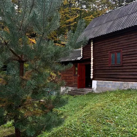 Holiday home дім-садиба озерел *