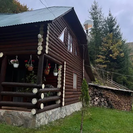 Holiday home дім-садиба озерел *